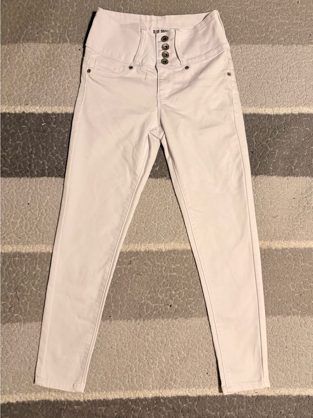 Blue Savvy Woman’s Size 3/26 White High-Waist Button-Up Skinny Jeans W/ Pockets